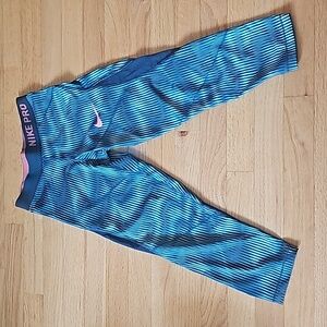 Nike Pro Girls Capri Legging